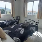 Spacious 2 Bedroom Apartment