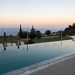 Droushia Heights Hotel
