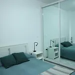 Όμορφο Καινούργιο Διαμέρισμα Σε Μικρή Πολυκατοικία