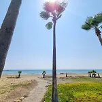 Beach Vibes Beachfront Apartment