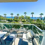 Panoramic Sea View Apt - 2Bed
