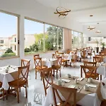 Ramada Hotel & Suites By Wyndham Ayia Napa