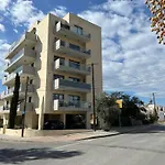 Majestic Boutique Apartment/2Br