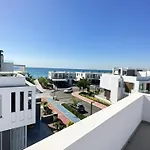 Four Seasons Life Rentals