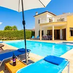 Villa Tsikkos Tessera
