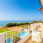 Kalisto Beach Villa