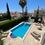 Villa Tamara With Private Pool