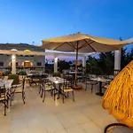 Stephanos Hotel Apartments