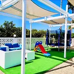 Sveltos Hotel