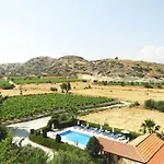Ampelokipi Holiday Apartments