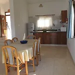 Chriseleni Latchi Villas