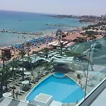 Vrissaki Beach Hotel