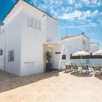 Marimar Villa