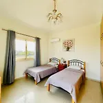 Holiday Villa With Pool And Sea View!