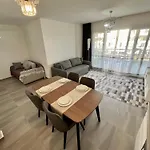 Cozy Family Apartment