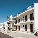 Pearl Island Holiday Homes