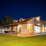Konnos Villa 1