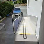Polyxeni Hotel Apartments