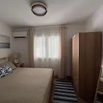 Modern Seaview Townhouse In Coral Bay (Adults Only)