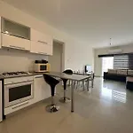 Myguest Octavius 24, 2 Bedroom , 2 Bathroom Apartment