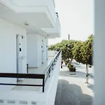 Ovis Hotel Apartments