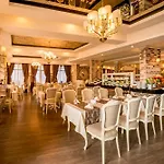 Vuni Palace Hotel & Casino & Spa