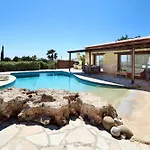 Amera Luxury Villas