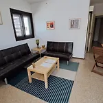 30Meters From The Sea Apartment In Larnaca