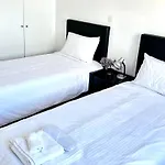 Elysia Park - 2 Bed Seaview Apt