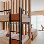 Olivia Palm Hotel