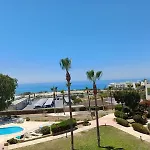 Kings Palace - Elegant 2 Bed Sea Facing Apartment