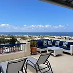 Sea View Penthouse-Style