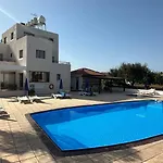 Maricosta Apartments