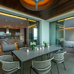 Four Seasons Hotel