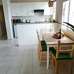 Top Seaview Apartment In Peyia