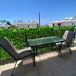 K15 Luxe Oasis Retreat - 3 Minute Drive To Beach