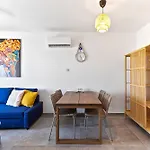 Pasithea Seaview Apartment