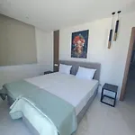 Iolena Seaview Apartment