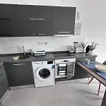 Sunny Seaside Retreat - Studio Apartment, Bahceli