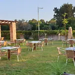 Eliofos Elegant Maisonettes