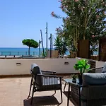 Paradise Apartment With Private Pool & Sea View