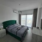Pompeius 1-Bedroom Sea View Apartment In Caesar Resort