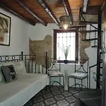 The Little Stone House -Kucuk Das Ev -