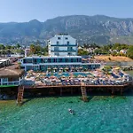Manolya Hotel