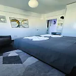 Golden Bay Deluxe Holiday Apartment
