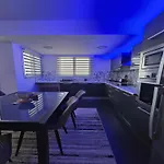 Golden Bay Deluxe Holiday Apartment