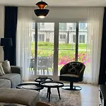 Lightness Apartment By The Sea