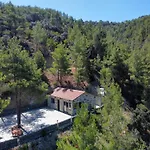 Phaedrus Living Palaiomylos Forest Residence