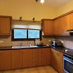 Seaview Villa Daria