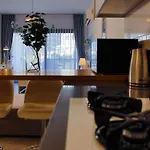 Ground Floor Apartments In Caesar Resort & Spa, Long Beach